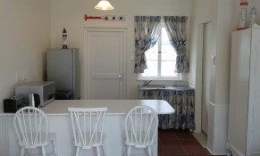 Cottage 4 Jetty Self-Catering Kitchen