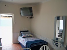 Cottage-6-single-bed-Jetty-self-catering-accommodation-Swakopmund-