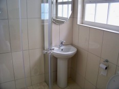 Cottage-7-bathroom-Jetty-self-catering-accommodation-Swakopmund-